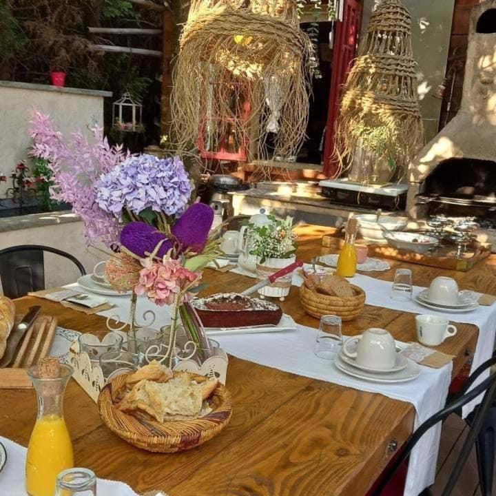 Le Mazet Des Beaujots Hotel Monteux Bagian luar foto
