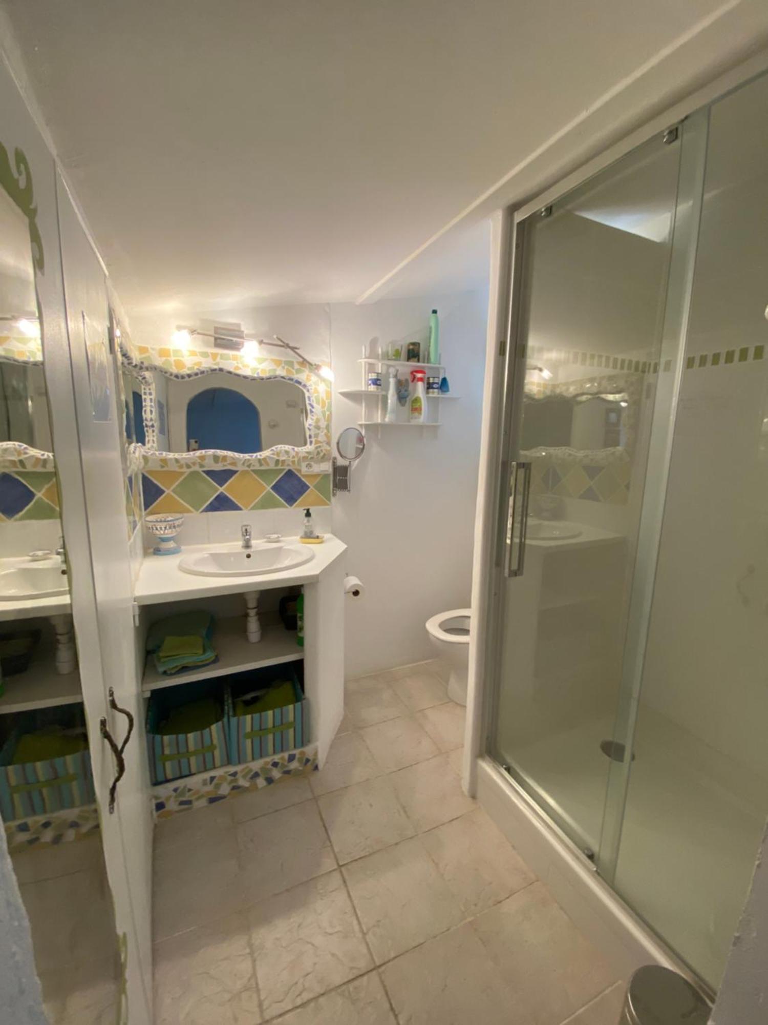 Le Mazet Des Beaujots Hotel Monteux Bagian luar foto